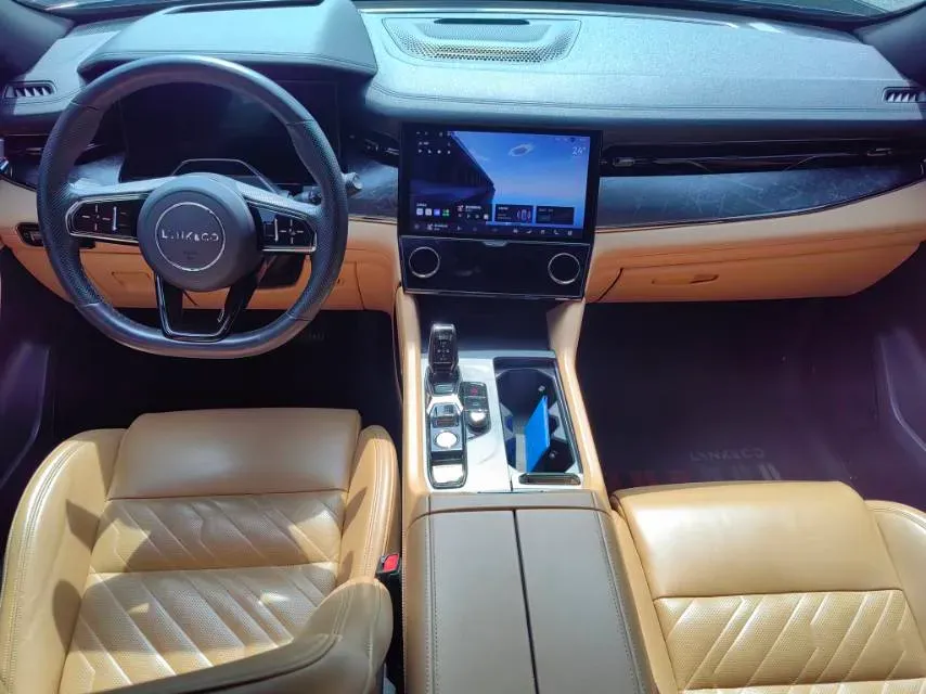 2021 Buick GL8 2.0T 237HP L4 9AT,autocango,china used car exporter,china ev exporter,chinese used car exporter,chinese used ev exporter