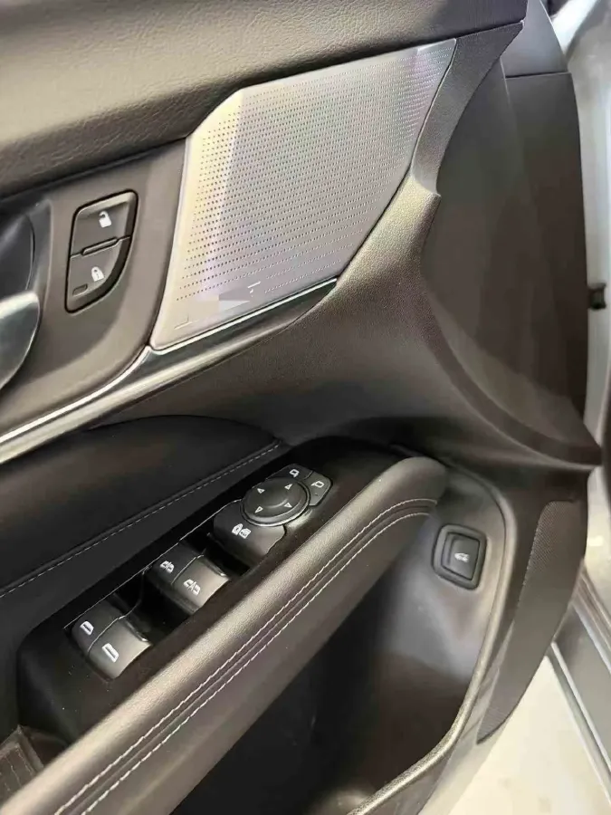 2022 Cadillac CT4 2.0T 237HP L4 8AT,autocango,china used car exporter,china ev exporter,chinese used car exporter,chinese used ev exporter