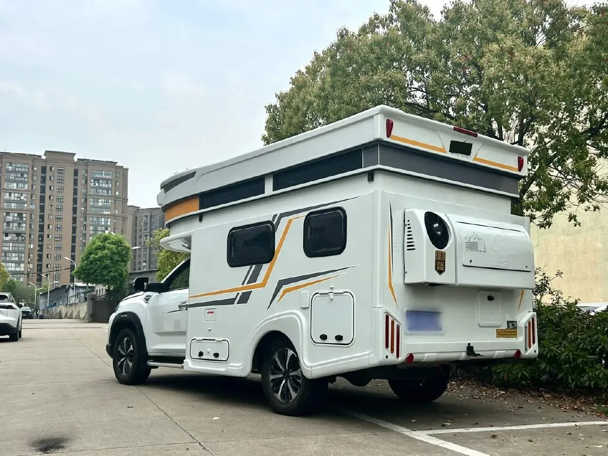 2011 Toyota Hiace 2.7L 154HP L4 4AT,autocango,china used car exporter,china ev exporter,chinese used car exporter,chinese used ev exporter
