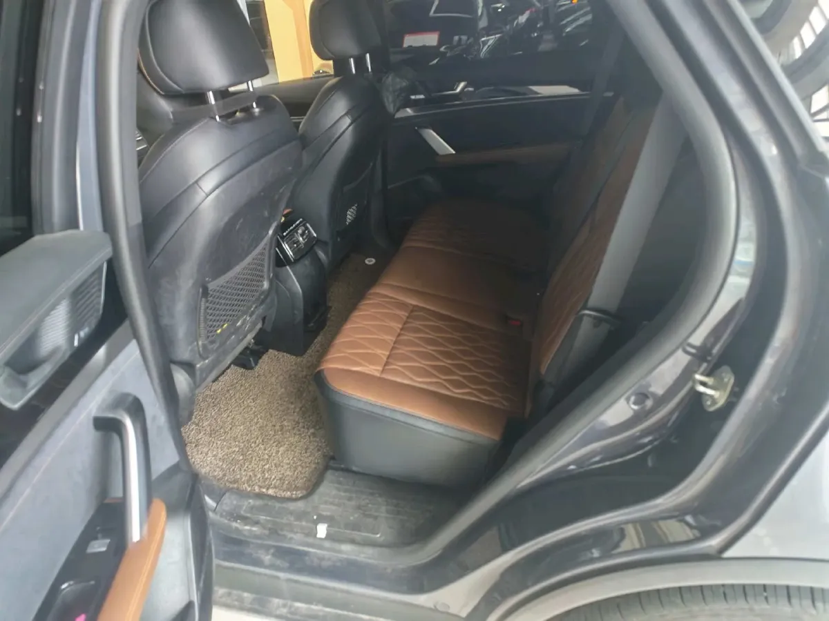 2015 BYD F3 1.5L 109HP L4 5MT,autocango,china used car exporter,china ev exporter,chinese used car exporter,chinese used ev exporter