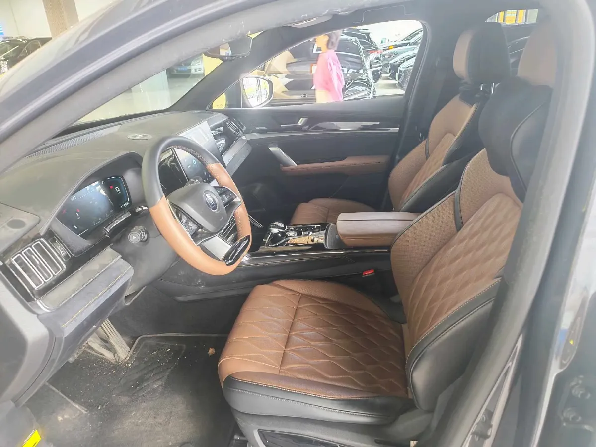 2015 BYD F3 1.5L 109HP L4 5MT,autocango,china used car exporter,china ev exporter,chinese used car exporter,chinese used ev exporter