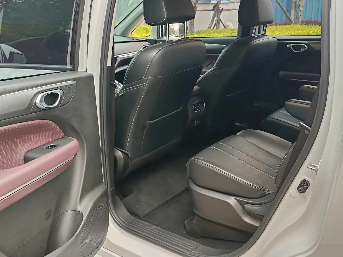 2023 GAC Trumpchi M6 1.5T 177HP L4 7DCT,autocango,china used car exporter,china ev exporter,chinese used car exporter,chinese used ev exporter