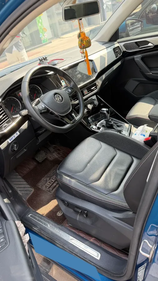 2019 Jeep Cherokee 2.0T 234HP L4 9AT,autocango,china used car exporter,china ev exporter,chinese used car exporter,chinese used ev exporter