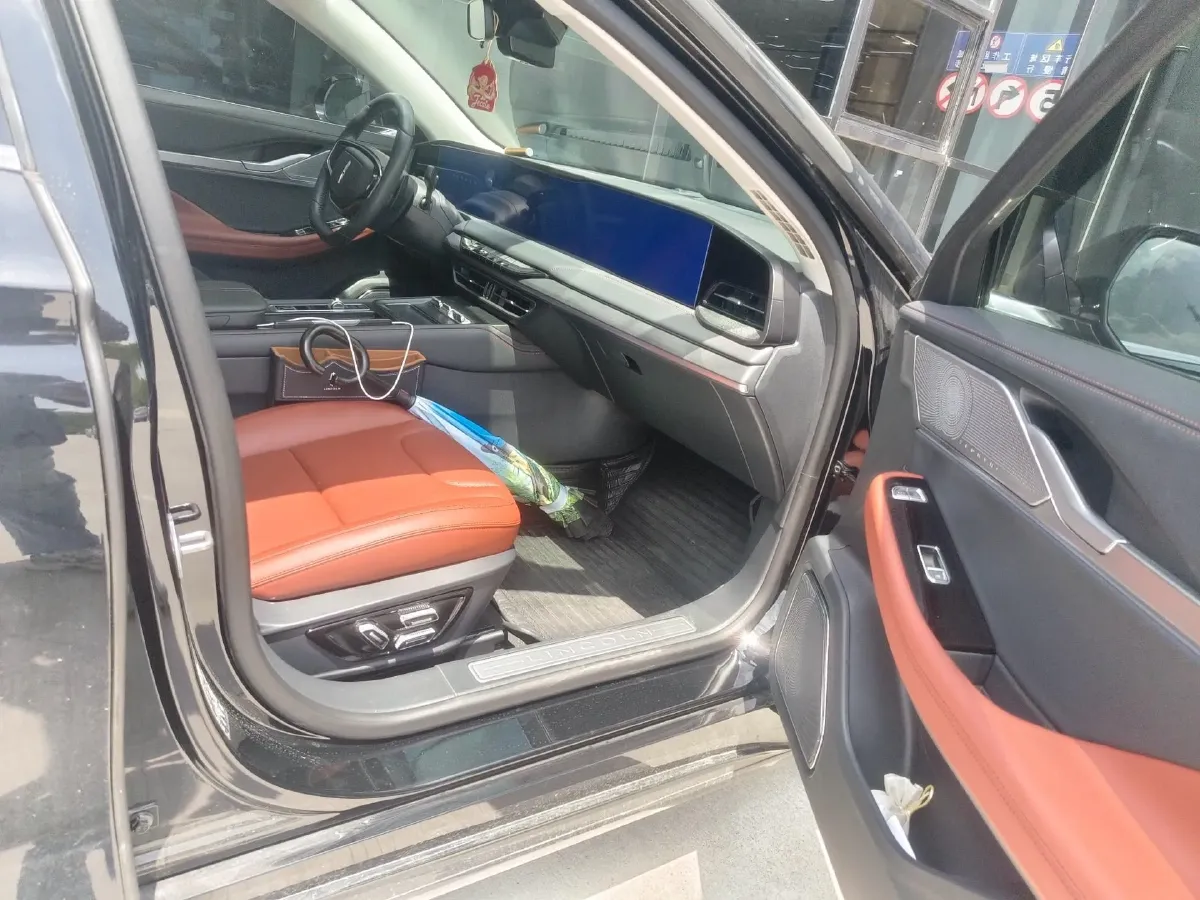 2024 Lincoln Z 2.0T 261HP L4 8AT,autocango,china used car exporter,china ev exporter,chinese used car exporter,chinese used ev exporter