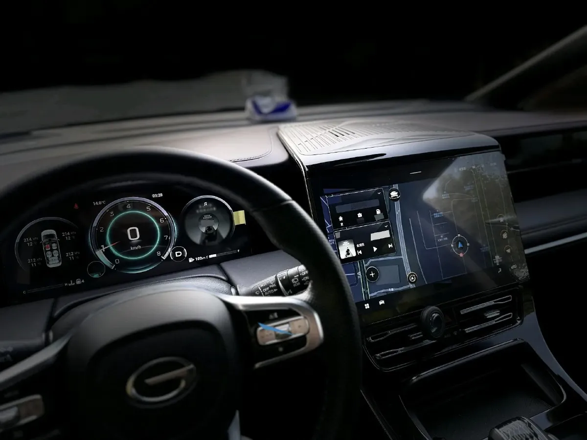 2024 GAC Trumpchi M8 2.0T 252HP L4 8AT,autocango,china used car exporter,china ev exporter,chinese used car exporter,chinese used ev exporter