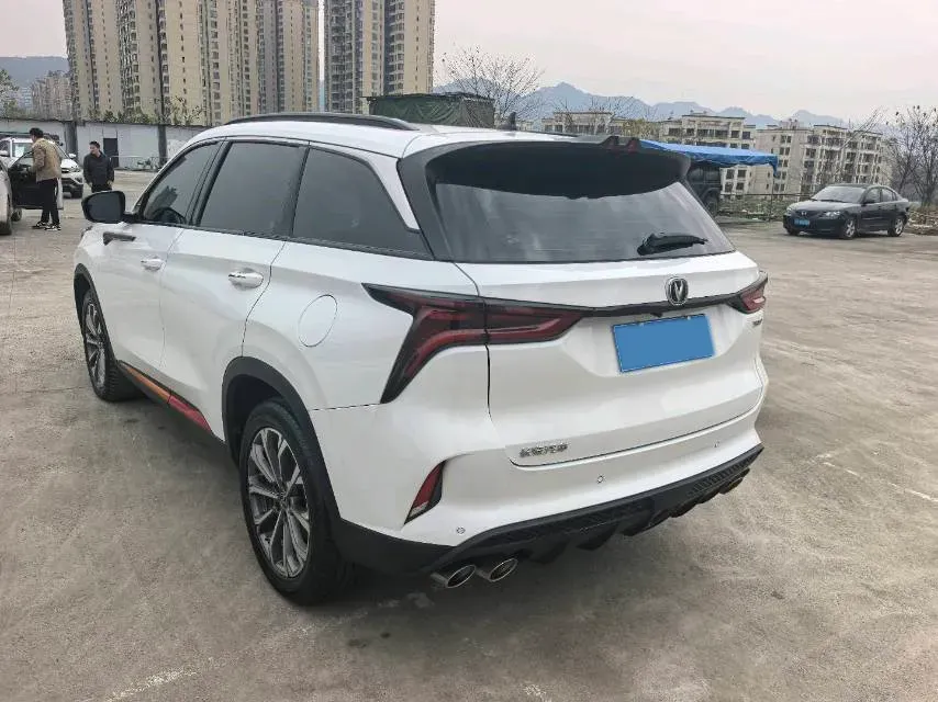 2020 ChangAn CS75 Plus 2.0T 233HP L4 8AT,autocango,china used car exporter,china ev exporter,chinese used car exporter,chinese used ev exporter