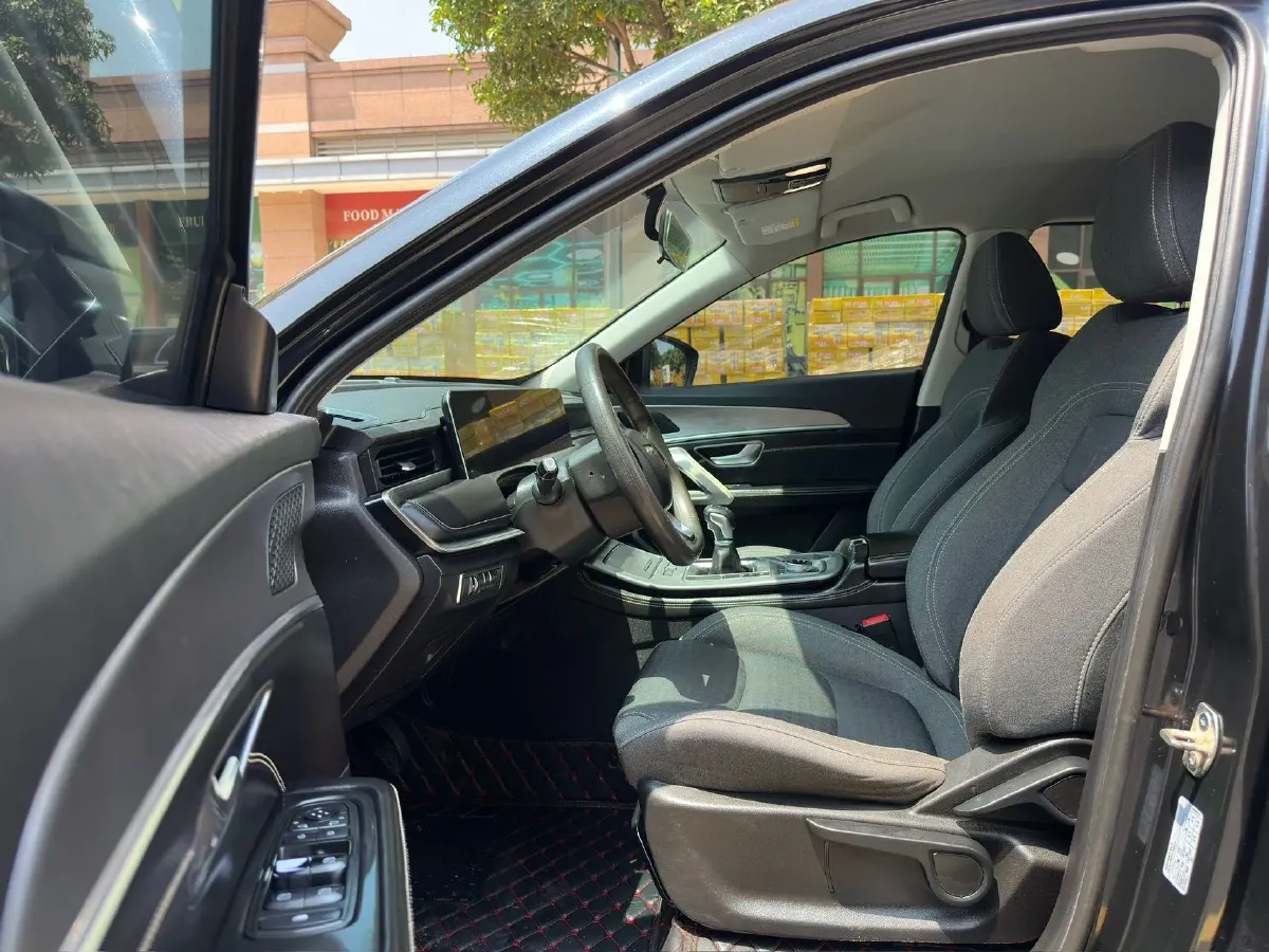 2021 Jetour X70 Plus 1.5T 156HP L4 6MT,autocango,china used car exporter,china ev exporter,chinese used car exporter,chinese used ev exporter