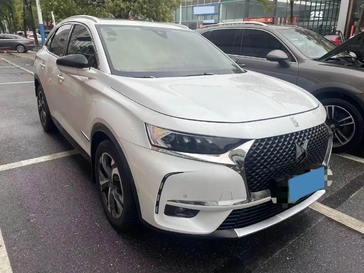 2018 DS 7 1.6T 220HP L4 8AT,autocango,china used car exporter,china ev exporter,chinese used car exporter,chinese used ev exporter