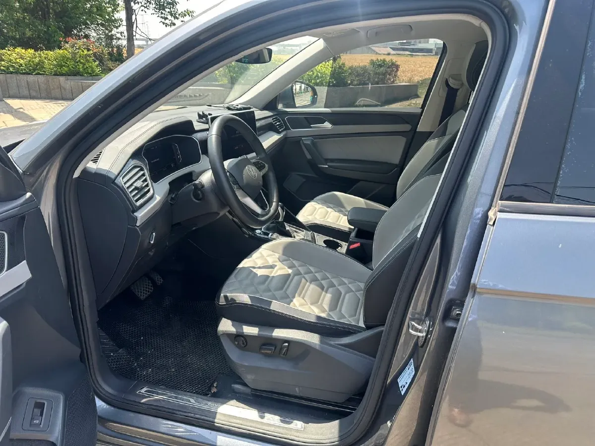 2023 Volkswagen Tayron 1.5T 160HP L4 7DCT,autocango,china used car exporter,china ev exporter,chinese used car exporter,chinese used ev exporter