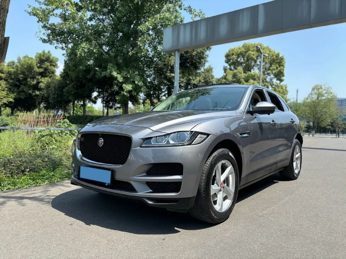 2020 Jaguar F-PACE 2.0T 250HP L4 8AT,autocango,china used car exporter,china ev exporter,chinese used car exporter,chinese used ev exporter