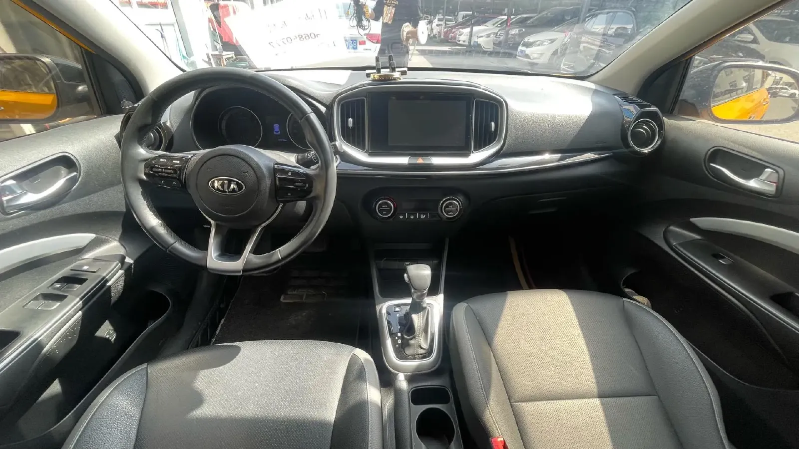 2019 Kia KX1 1.4L 100HP L4 6AT,autocango,china used car exporter,china ev exporter,chinese used car exporter,chinese used ev exporter
