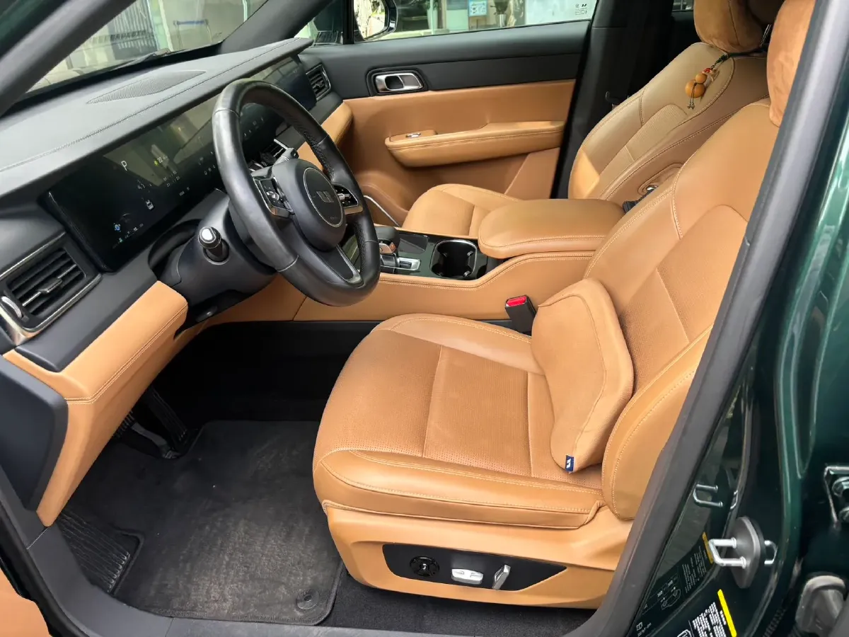 2021 Li ONE Range Extended 131HP REEV 40.5KWH,autocango,china used car exporter,china ev exporter,chinese used car exporter,chinese used ev exporter