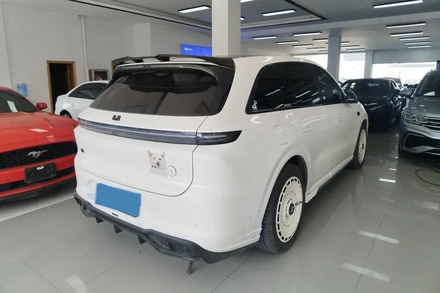 2024 Li L6 Range Extended 154HP L4 REEV 36.8KWH,autocango,china used car exporter,china ev exporter,chinese used car exporter,chinese used ev exporter