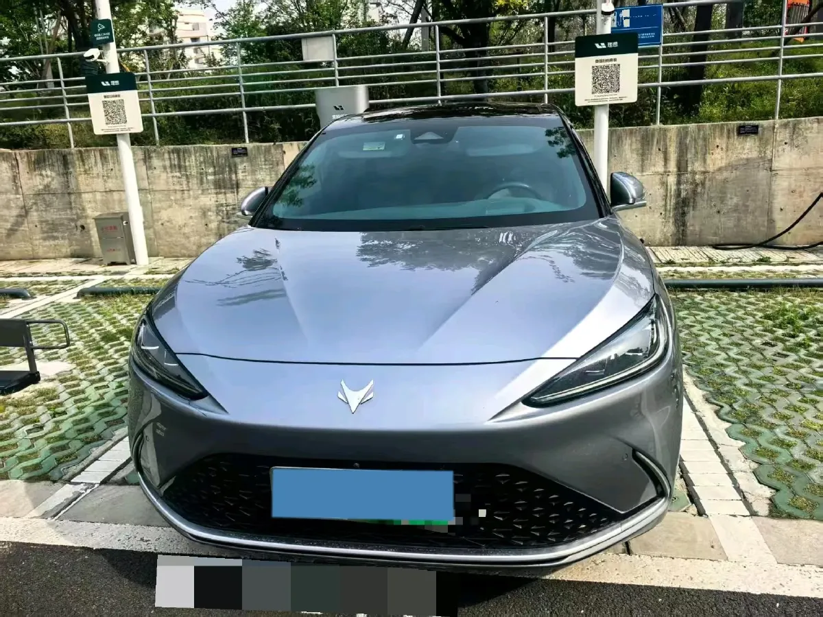 2022 ARCFOX αS BEV 93.6KWH,autocango,china used car exporter,china ev exporter,chinese used car exporter,chinese used ev exporter