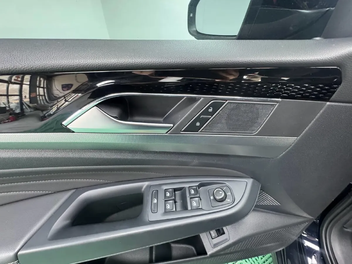 2022 Volkswagen Lamando 1.4T 150HP L4 7DCT,autocango,china used car exporter,china ev exporter,chinese used car exporter,chinese used ev exporter