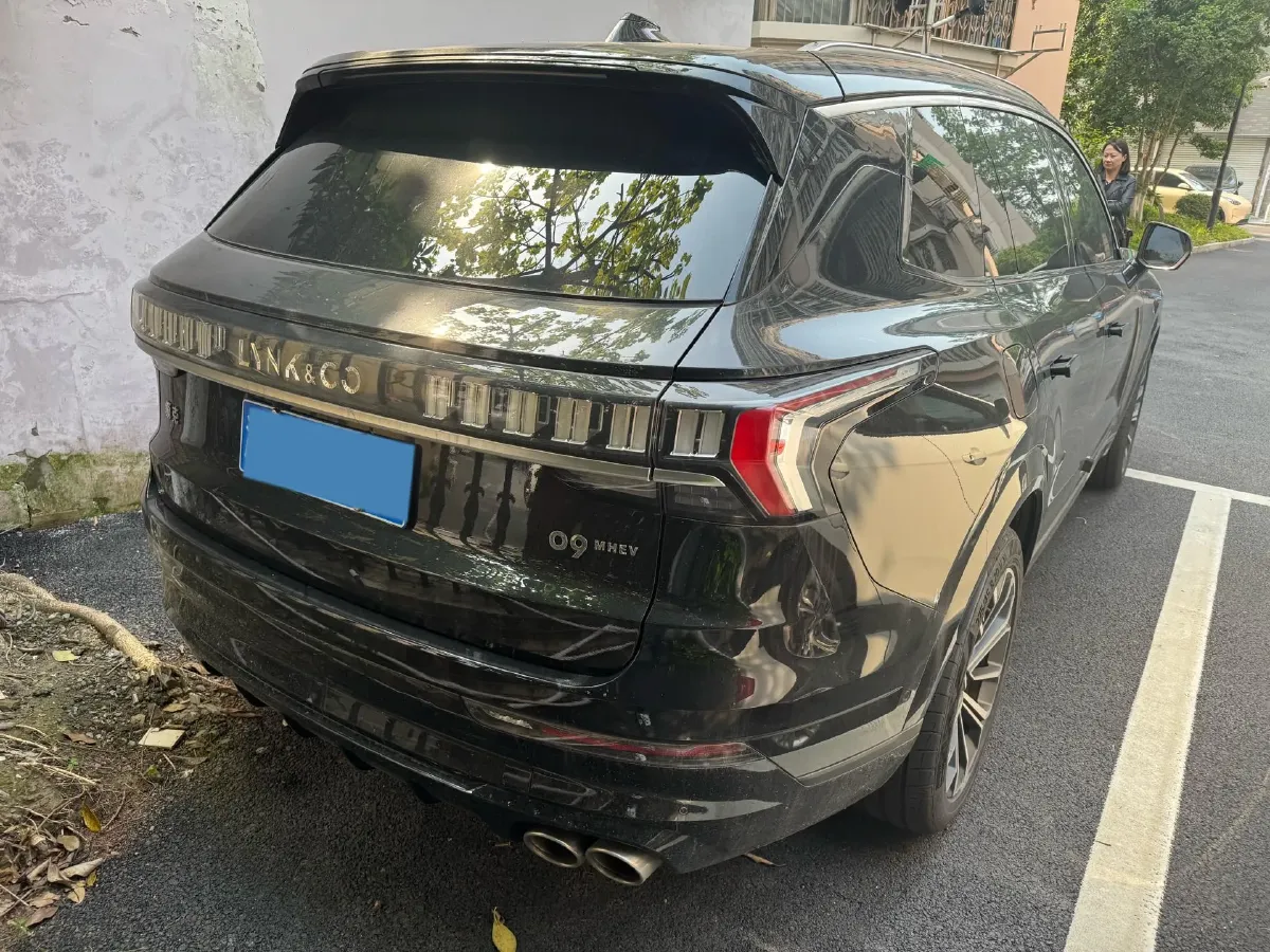 2024 LYNK&CO 09 2.0T 254HP L4 8AT,autocango,china used car exporter,china ev exporter,chinese used car exporter,chinese used ev exporter