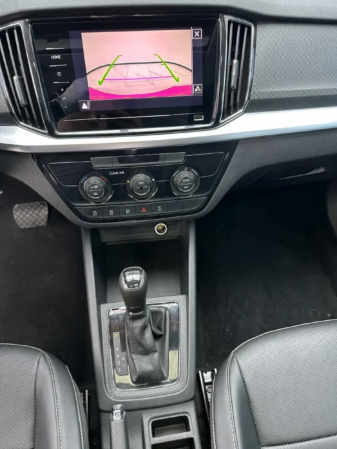 2021 Skoda Kamiq 1.5L 112HP L4 6AT,autocango,china used car exporter,china ev exporter,chinese used car exporter,chinese used ev exporter