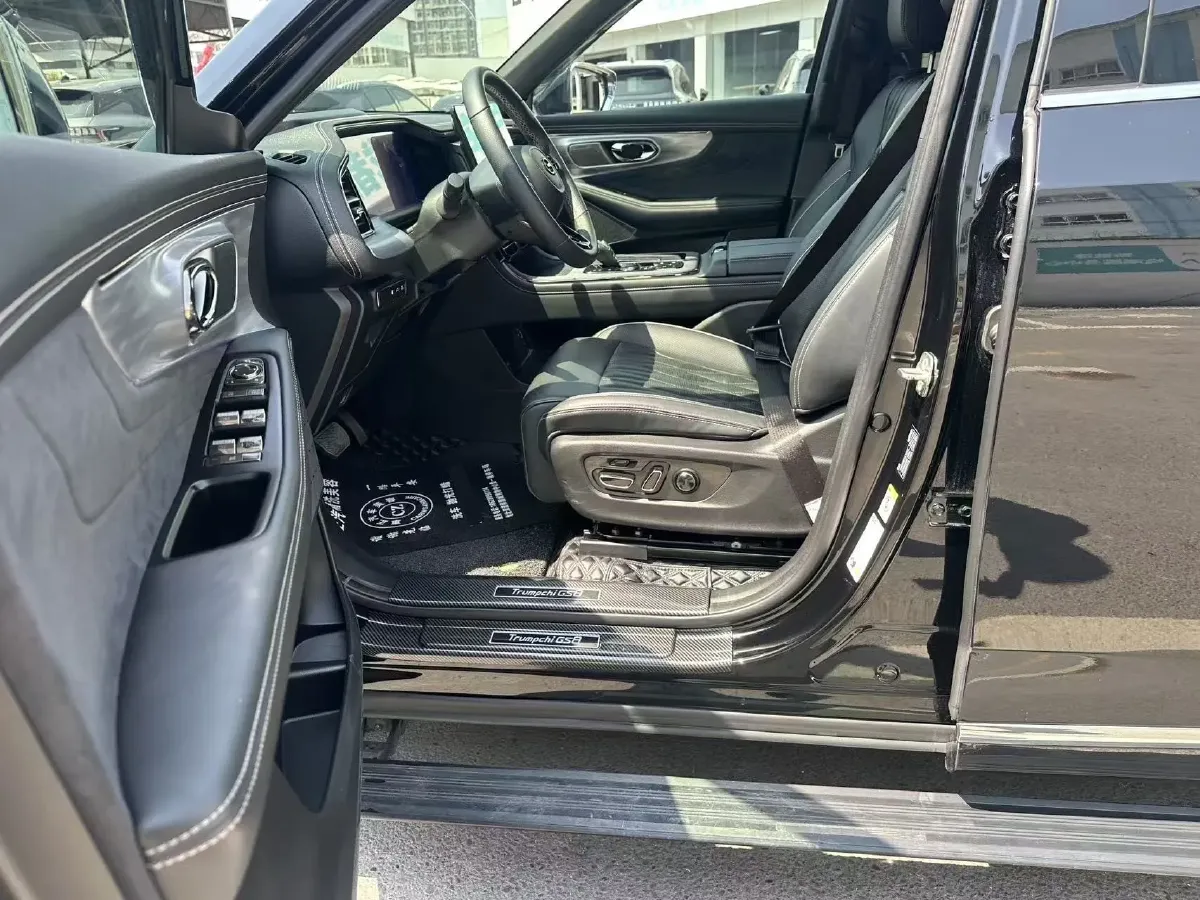 2022 GAC Trumpchi GS8 2.0T 190HP L4 E-CVT Hybrid,autocango,china used car exporter,china ev exporter,chinese used car exporter,chinese used ev exporter