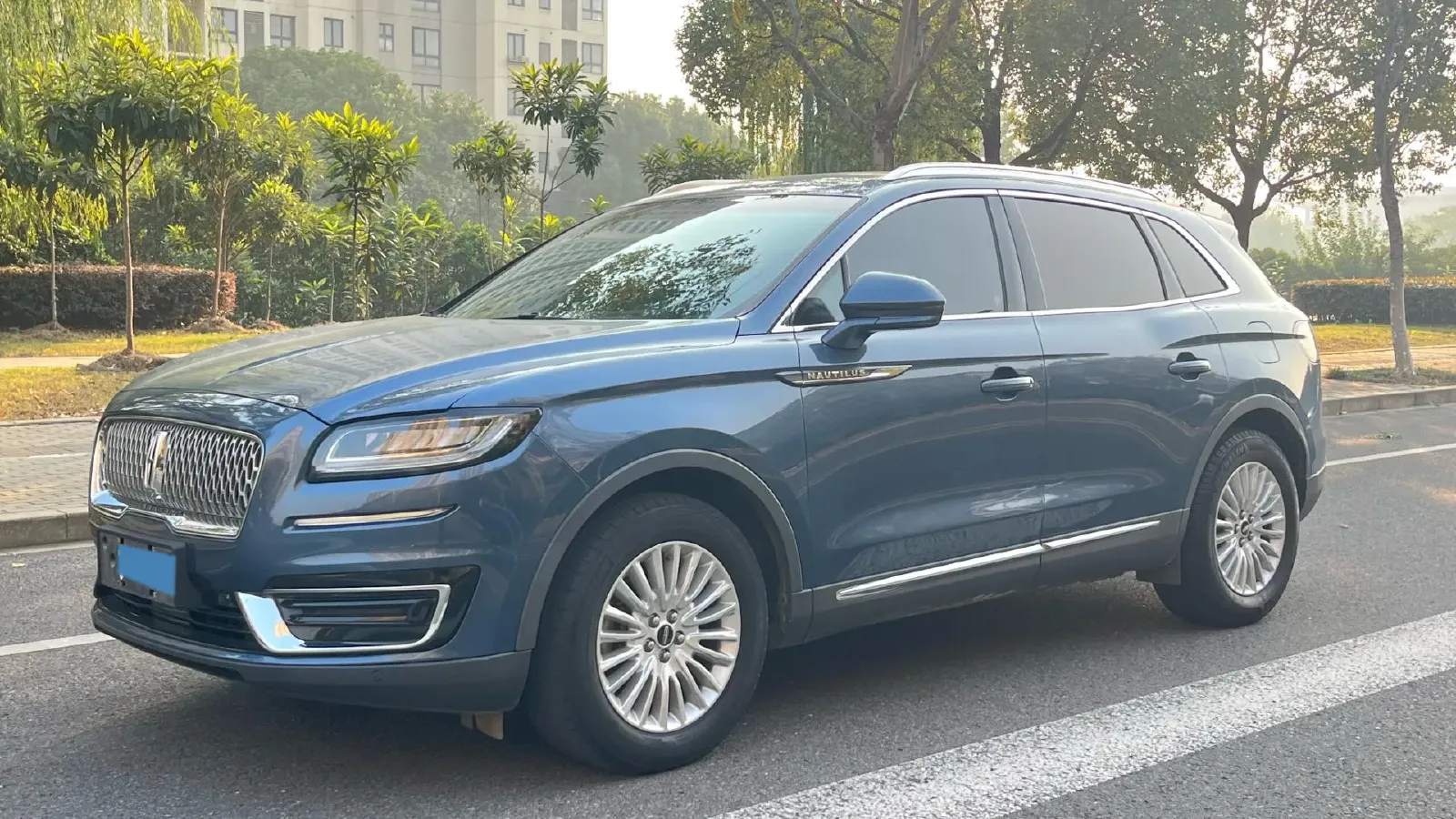 2019 Lincoln Nautilus 2.0T 235HP L4 8AT,autocango,china used car exporter,china ev exporter,chinese used car exporter,chinese used ev exporter