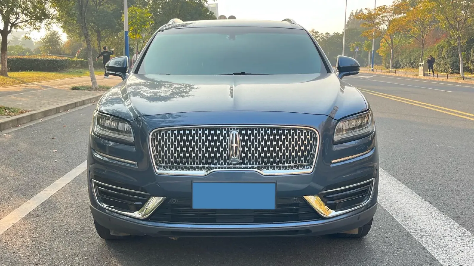 2019 Lincoln Nautilus 2.0T 235HP L4 8AT,autocango,china used car exporter,china ev exporter,chinese used car exporter,chinese used ev exporter