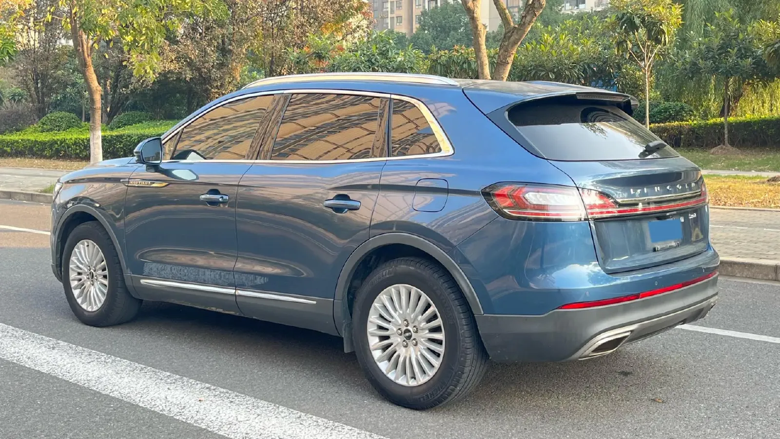 2019 Lincoln Nautilus 2.0T 235HP L4 8AT,autocango,china used car exporter,china ev exporter,chinese used car exporter,chinese used ev exporter
