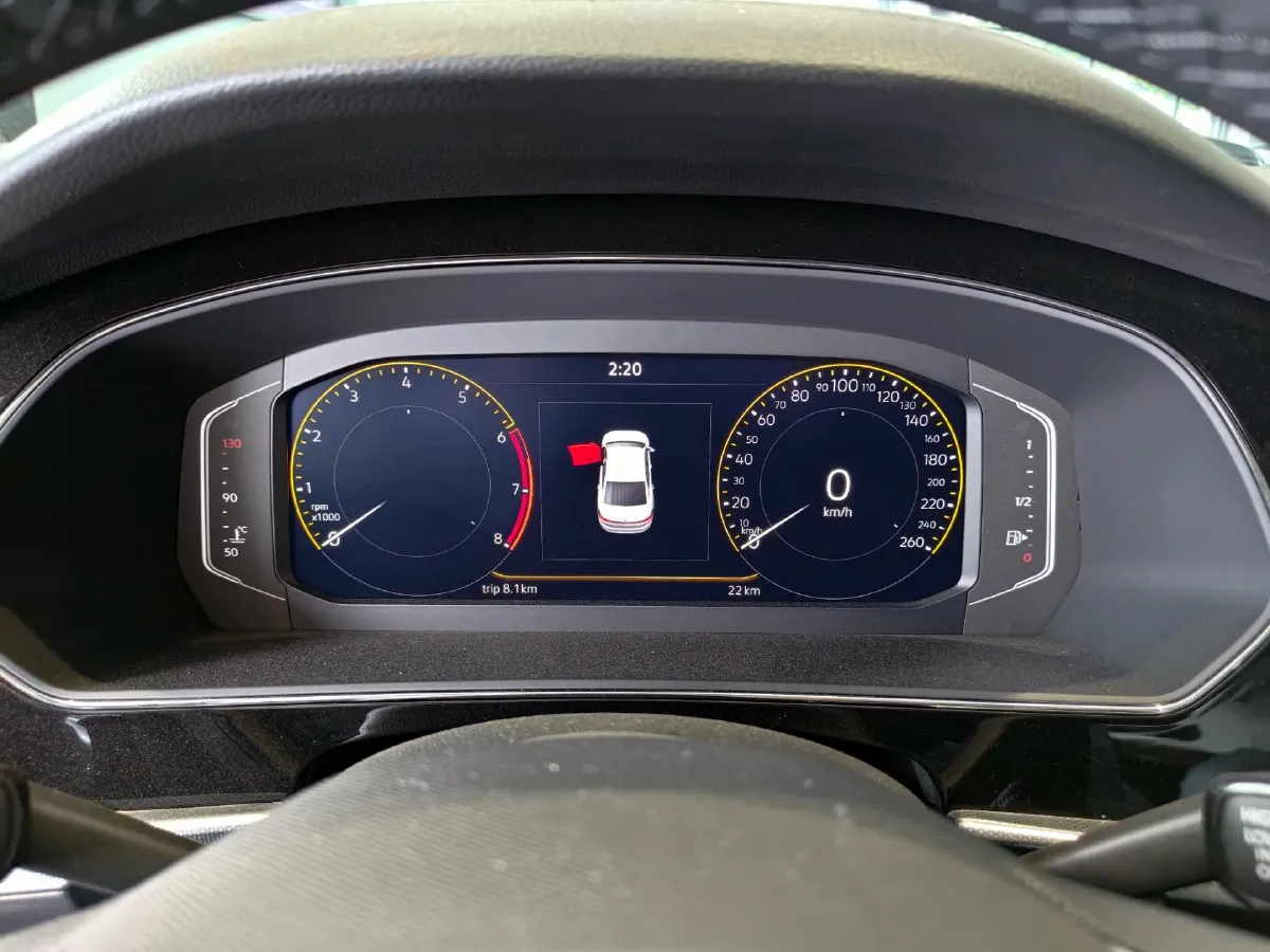 2025 Volkswagen Passat 2.0T 220HP L4 7DCT,autocango,china used car exporter,china ev exporter,chinese used car exporter,chinese used ev exporter