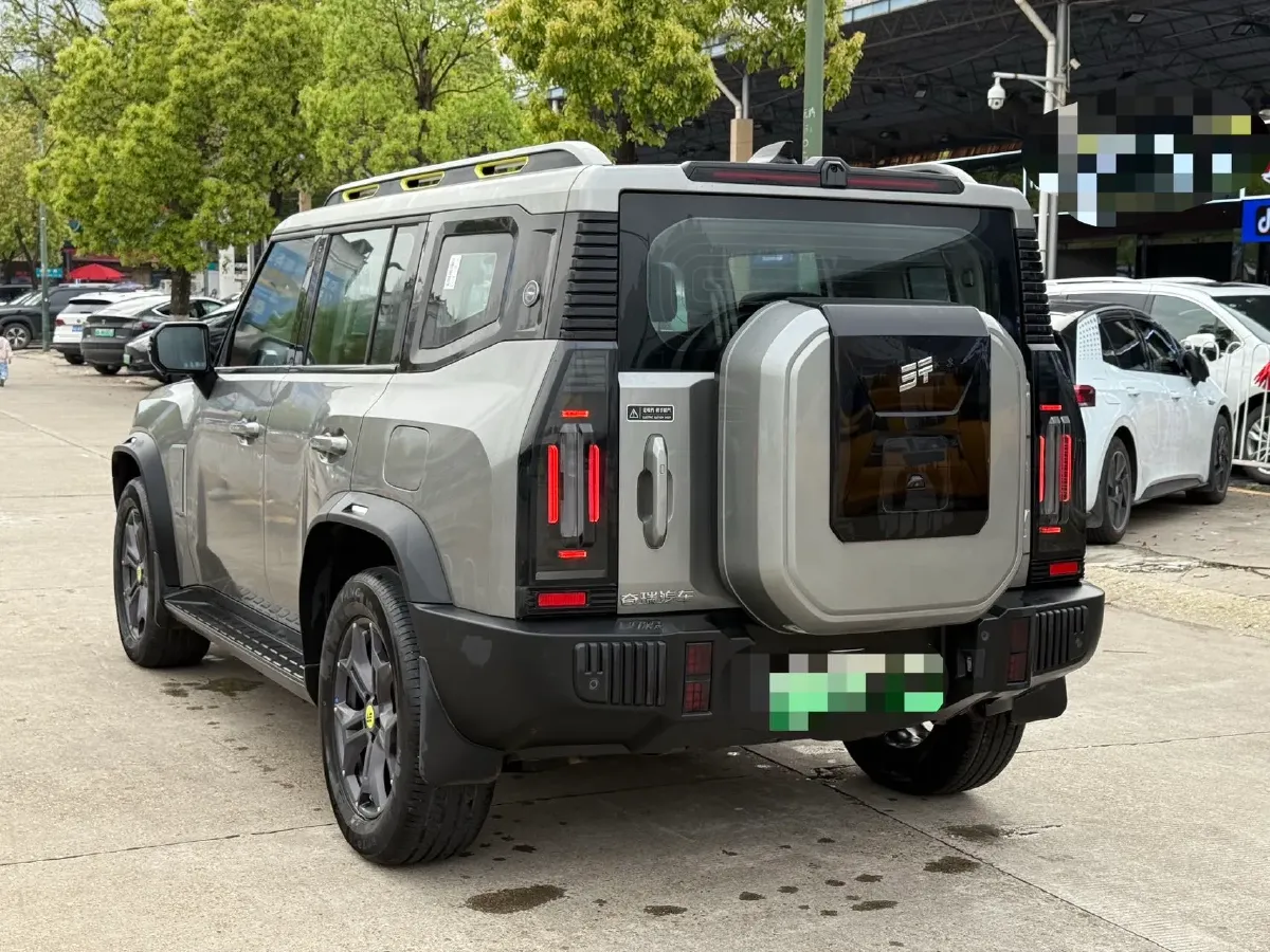 2024 Jetour ShanHai TravellerC-DM 1.5T 156HP L4 3DHT PHEV 26.7KWH,autocango,china used car exporter,china ev exporter,chinese used car exporter,chinese used ev exporter