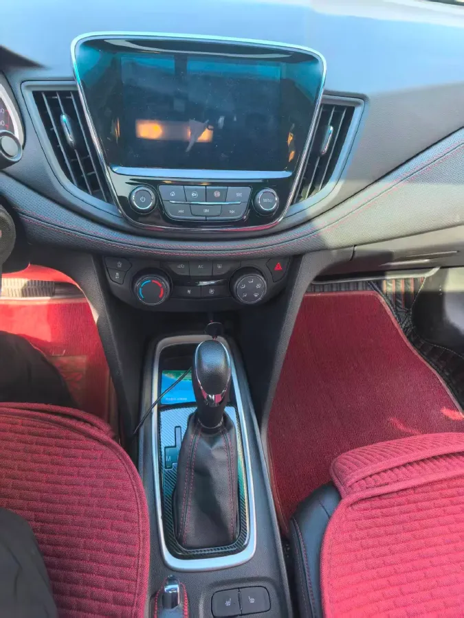 2020 Chevrolet Monza 1.3T 163HP L3 6AT,autocango,china used car exporter,china ev exporter,chinese used car exporter,chinese used ev exporter