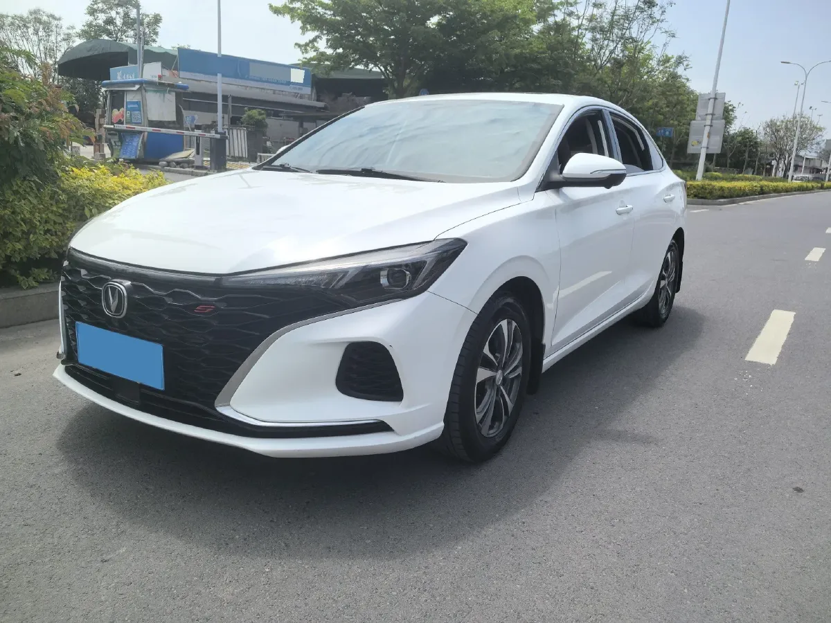 2021 ChangAn Eado 1.4T 160HP L4 7DCT,autocango,china used car exporter,china ev exporter,chinese used car exporter,chinese used ev exporter