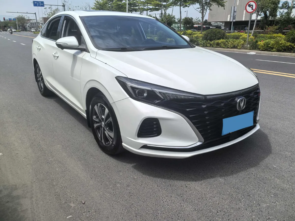 2021 ChangAn Eado 1.4T 160HP L4 7DCT,autocango,china used car exporter,china ev exporter,chinese used car exporter,chinese used ev exporter