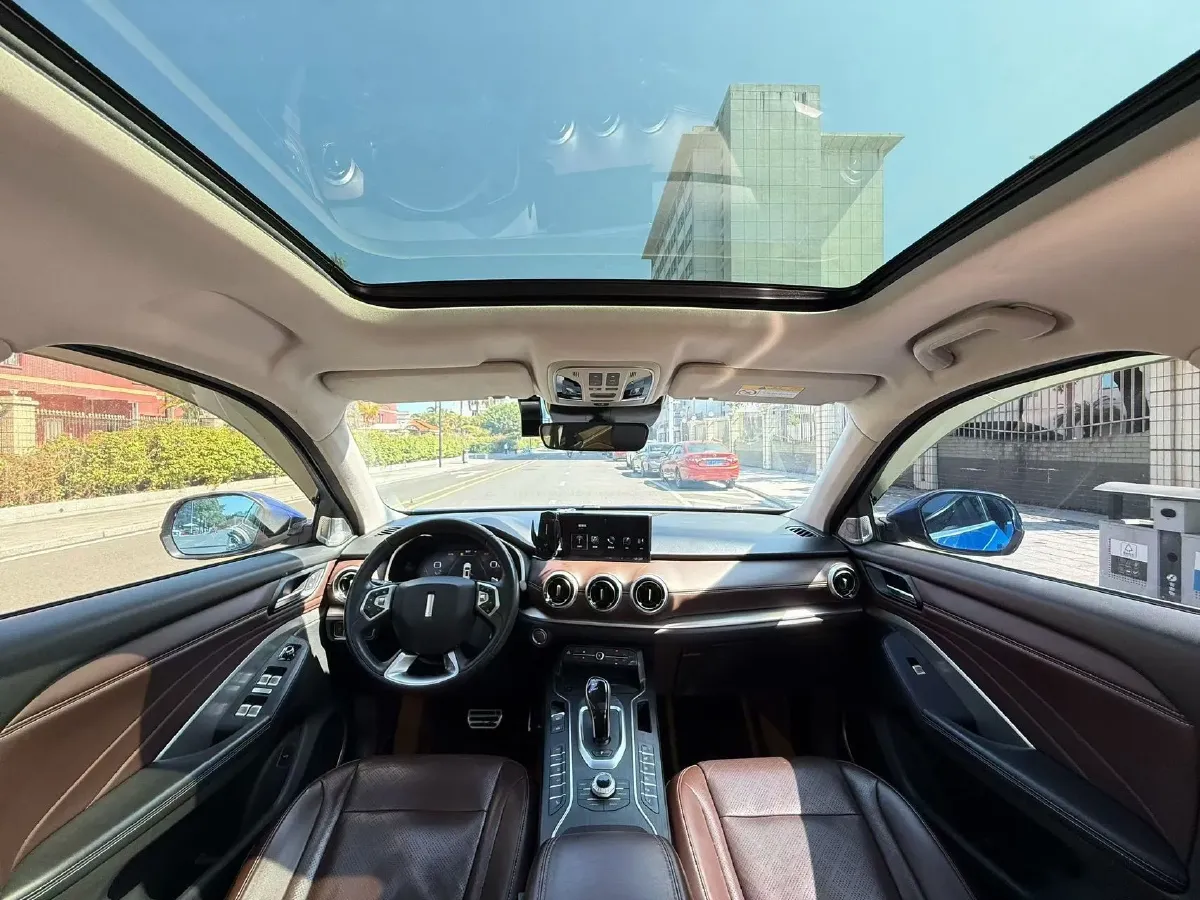 2018 WEY VV6 2.0T 197HP L4 7DCT,autocango,china used car exporter,china ev exporter,chinese used car exporter,chinese used ev exporter