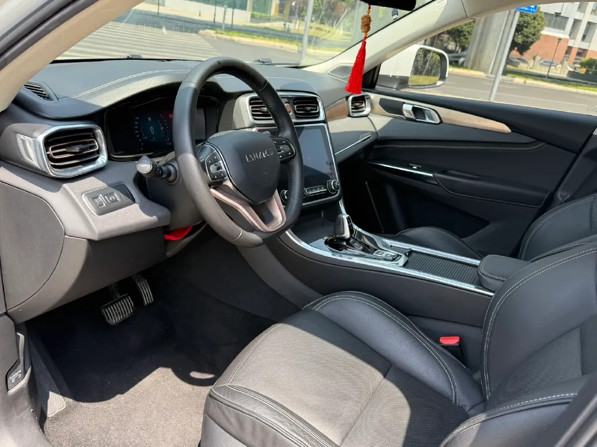 2017 Foton Sauvana 2.0T 218HP L4 6AT,autocango,china used car exporter,china ev exporter,chinese used car exporter,chinese used ev exporter