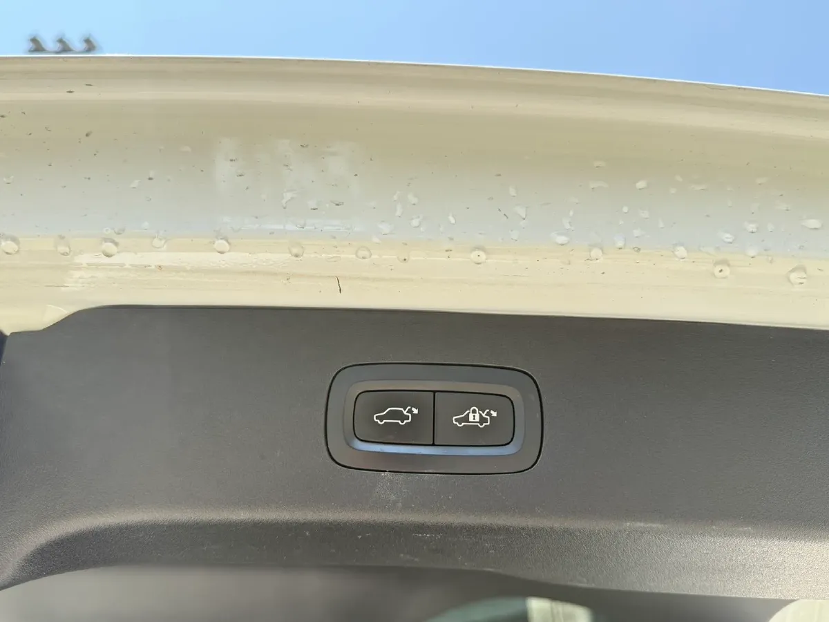 2017 Foton Sauvana 2.0T 218HP L4 6AT,autocango,china used car exporter,china ev exporter,chinese used car exporter,chinese used ev exporter