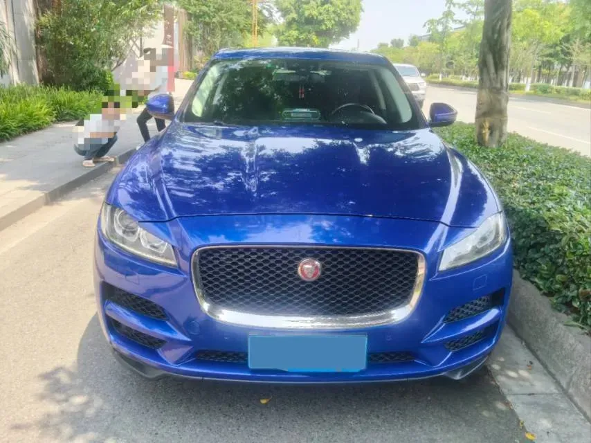2018 Jaguar F-PACE 2.0T 250HP L4 8AT,autocango,china used car exporter,china ev exporter,chinese used car exporter,chinese used ev exporter