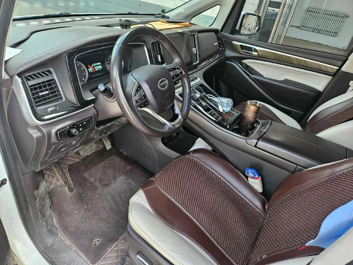 2021 GAC Trumpchi M8 2.0T 252HP L4 8AT,autocango,china used car exporter,china ev exporter,chinese used car exporter,chinese used ev exporter