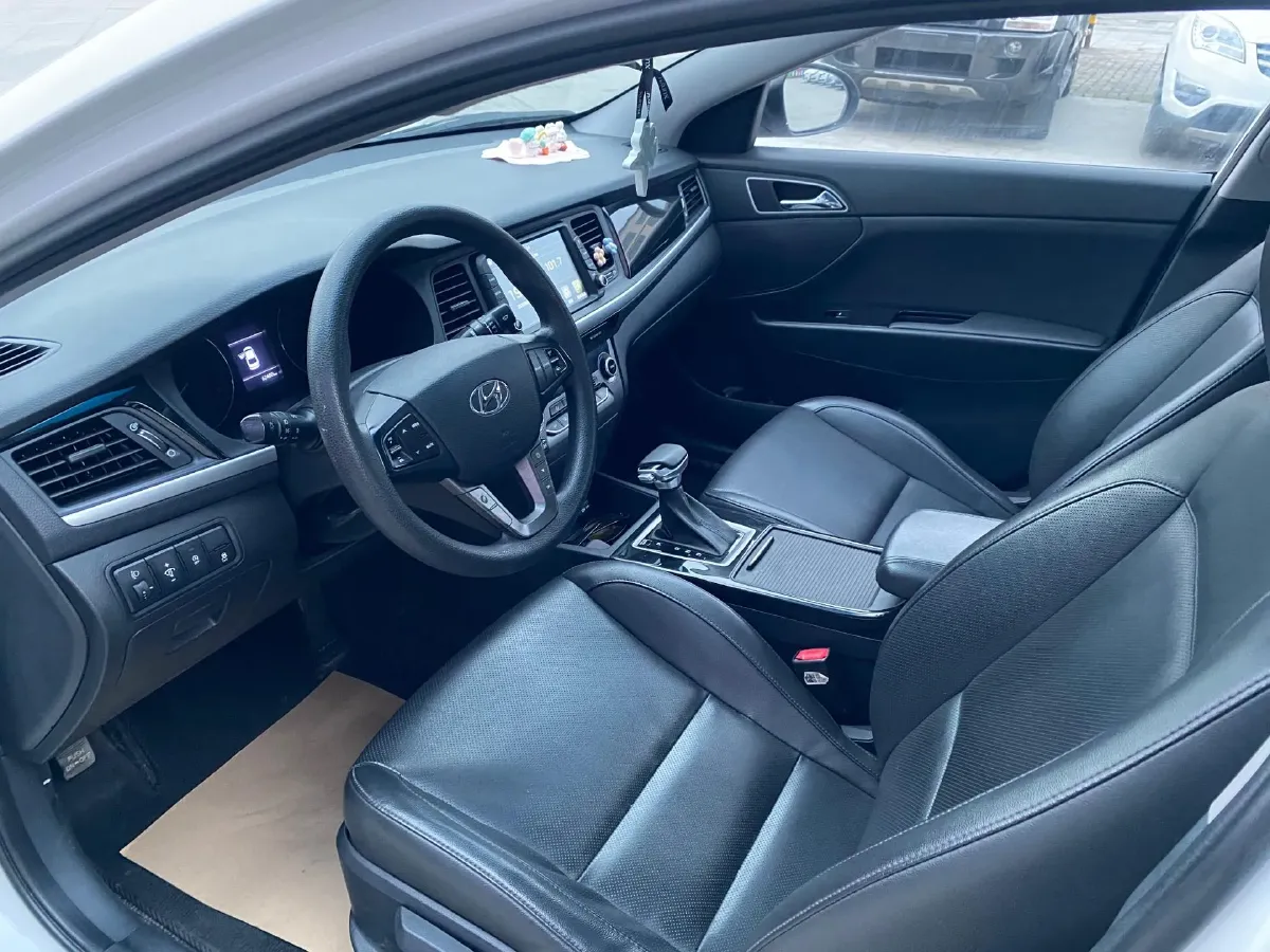 2019 Hyundai Mistra 1.8L 143HP L4 6AT,autocango,china used car exporter,china ev exporter,chinese used car exporter,chinese used ev exporter