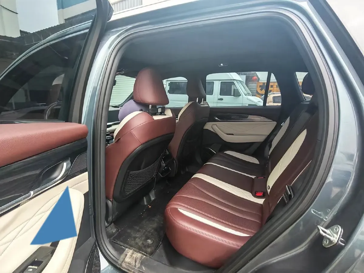 2021 Geely Monjaro 2.0T 218HP L4 7DCT,autocango,china used car exporter,china ev exporter,chinese used car exporter,chinese used ev exporter