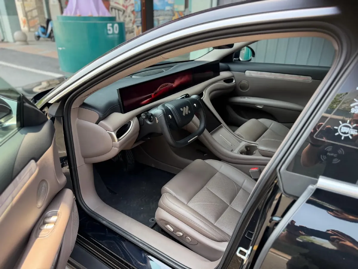 2025 IM L6 BEV,autocango,china used car exporter,china ev exporter,chinese used car exporter,chinese used ev exporter