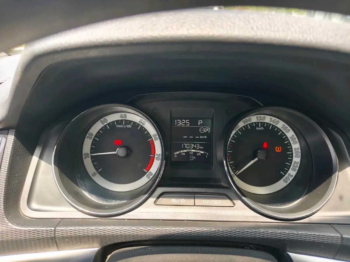 2018 Volkswagen Lavida 1.2T 116HP L4 7DCT,autocango,china used car exporter,china ev exporter,chinese used car exporter,chinese used ev exporter