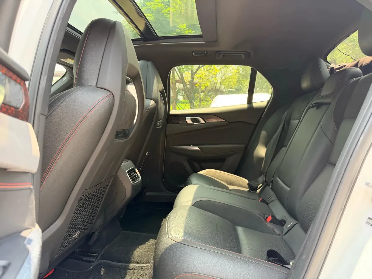 2019 Qoros 5 1.6T 197HP L4 7DCT,autocango,china used car exporter,china ev exporter,chinese used car exporter,chinese used ev exporter