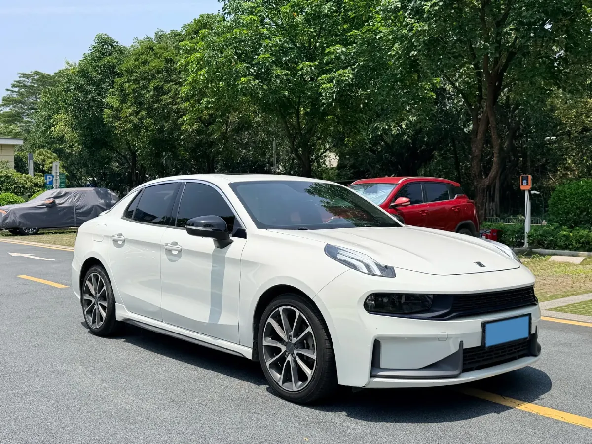 2019 Qoros 5 1.6T 197HP L4 7DCT,autocango,china used car exporter,china ev exporter,chinese used car exporter,chinese used ev exporter