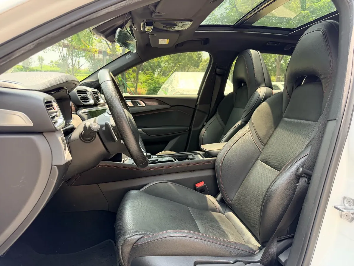 2019 Qoros 5 1.6T 197HP L4 7DCT,autocango,china used car exporter,china ev exporter,chinese used car exporter,chinese used ev exporter