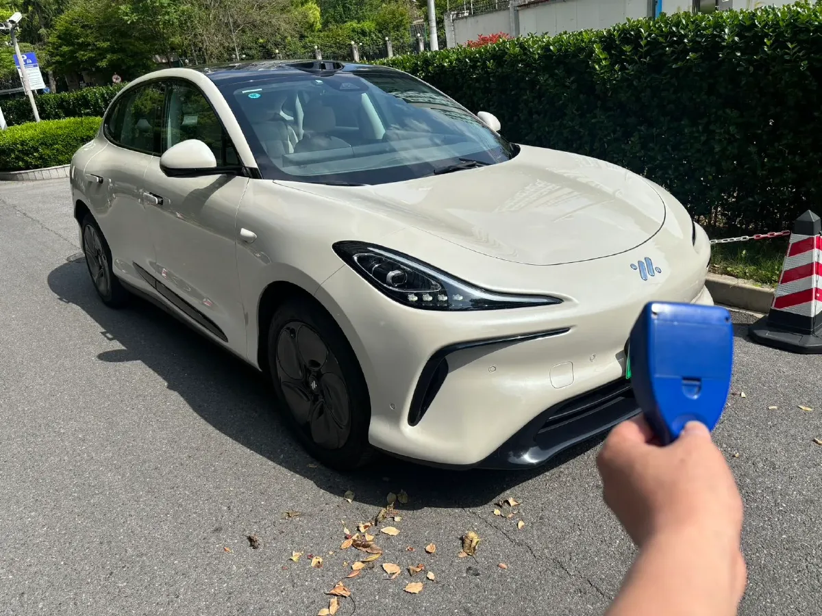 2023 IM LS6 BEV 100KWH,autocango,china used car exporter,china ev exporter,chinese used car exporter,chinese used ev exporter