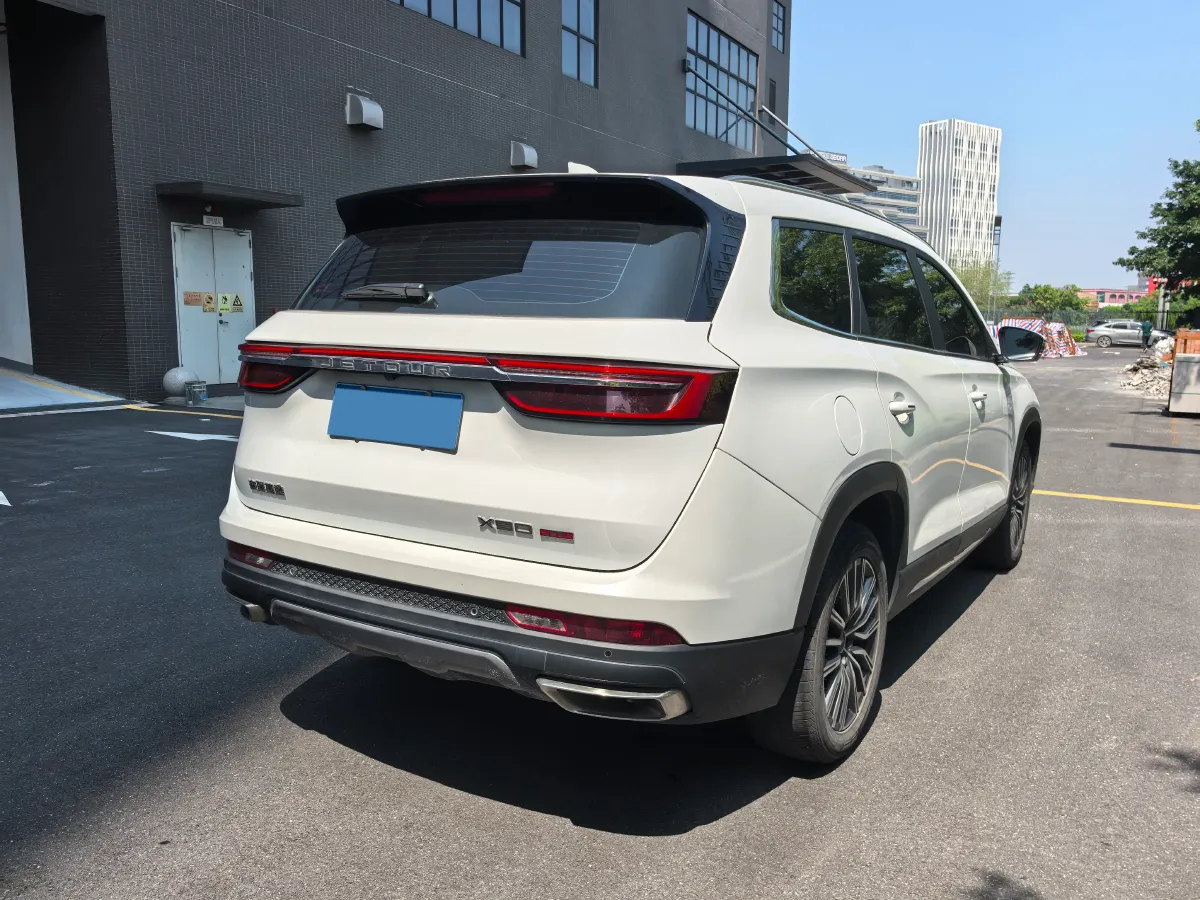 2024 Jetour X90 Plus 1.6T 197HP L4 7DCT,autocango,china used car exporter,china ev exporter,chinese used car exporter,chinese used ev exporter