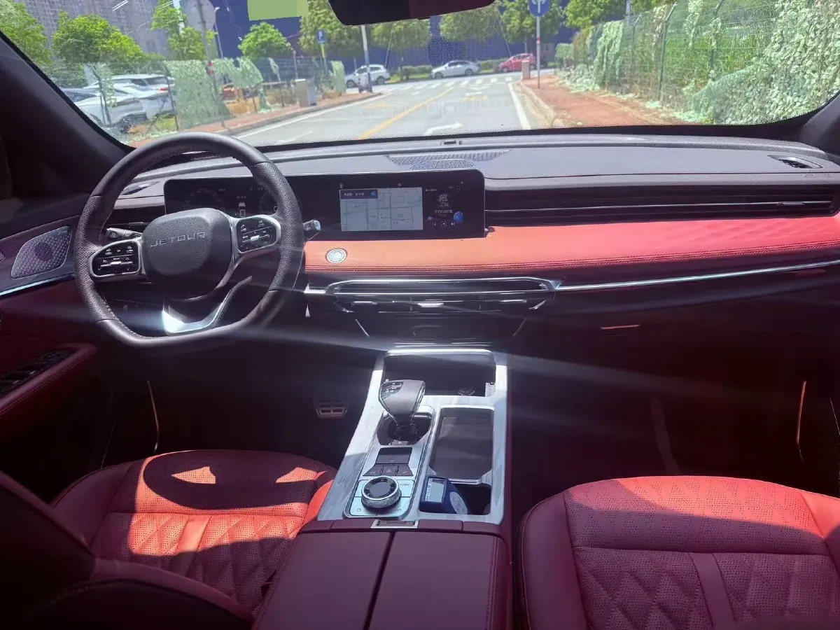 2023 Jetour X70 Plus 1.6T 197HP L4 7DCT,autocango,china used car exporter,china ev exporter,chinese used car exporter,chinese used ev exporter