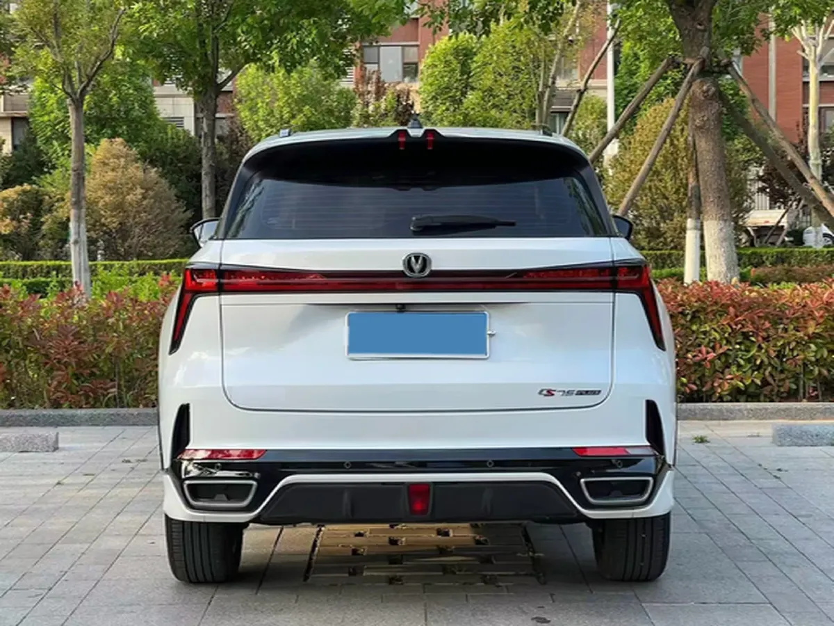 2023 ChangAn CS75 1.5T 188HP L4 7DCT,autocango,china used car exporter,china ev exporter,chinese used car exporter,chinese used ev exporter