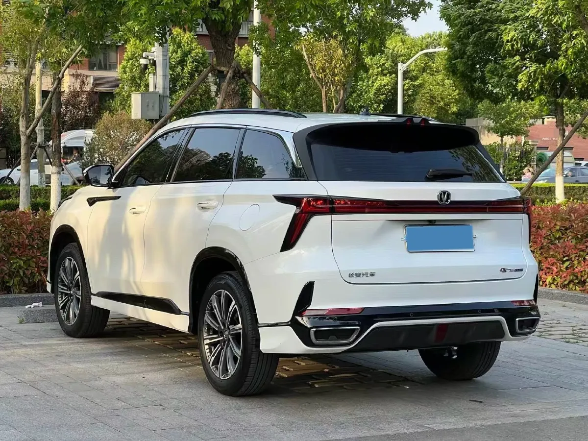 2023 ChangAn CS75 1.5T 188HP L4 7DCT,autocango,china used car exporter,china ev exporter,chinese used car exporter,chinese used ev exporter