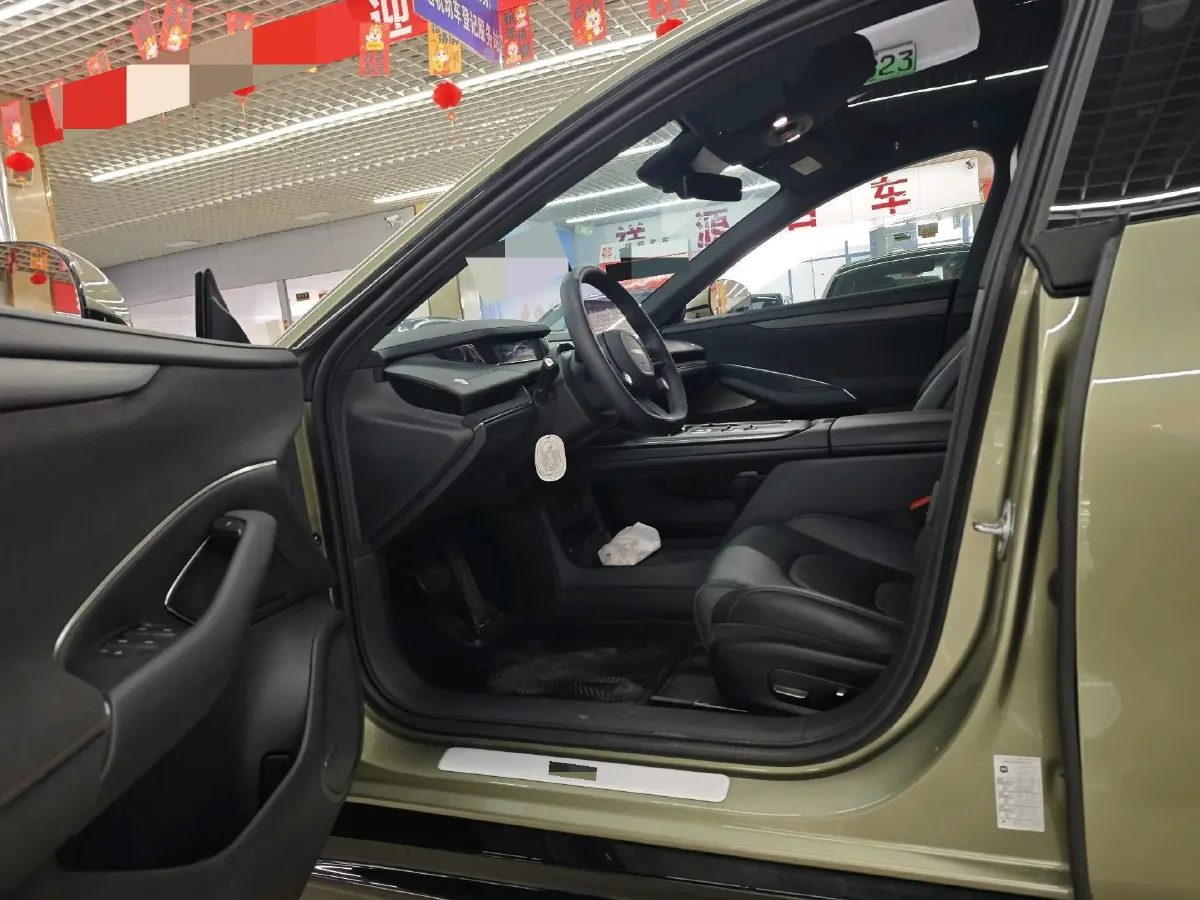 2024 MI SU7 BEV 73.6KWH,autocango,china used car exporter,china ev exporter,chinese used car exporter,chinese used ev exporter