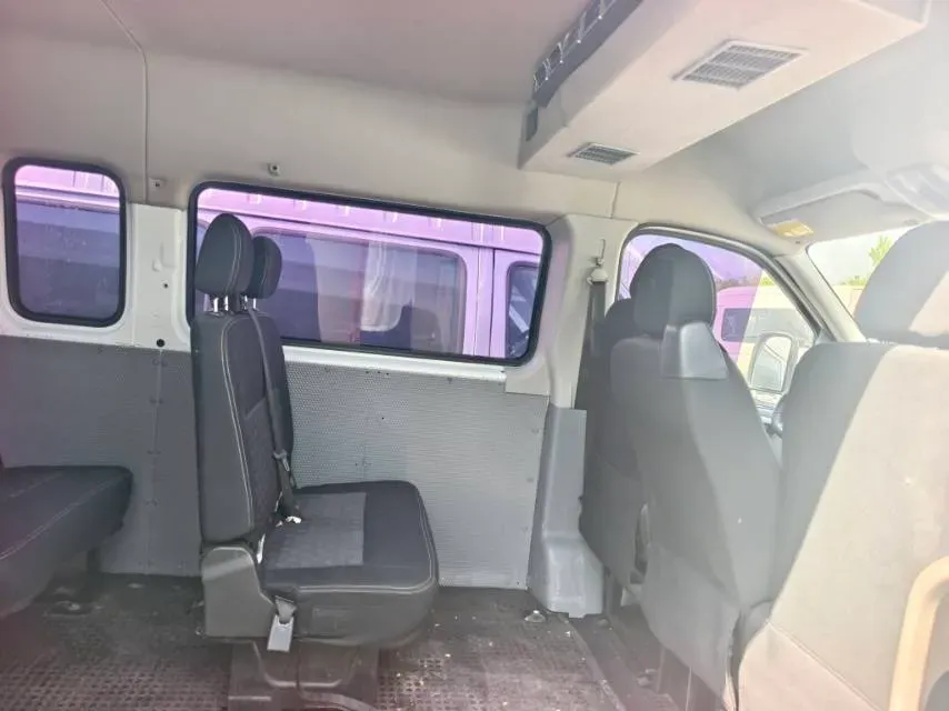 2020 MAXUS XinTu V80 2.5T 136HP L4 6MT,autocango,china used car exporter,china ev exporter,chinese used car exporter,chinese used ev exporter