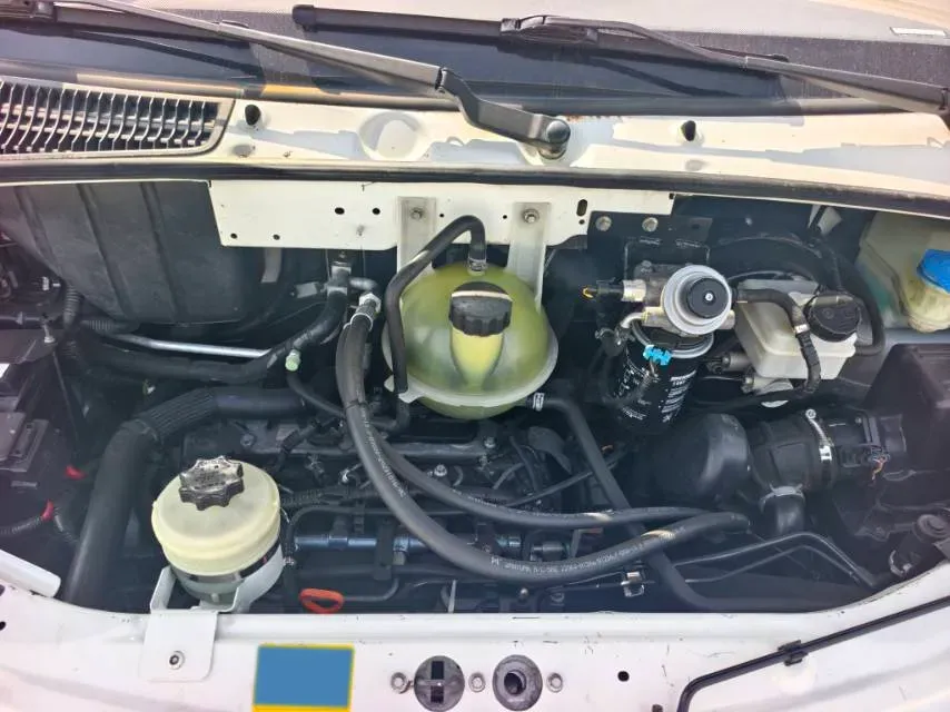 2020 MAXUS XinTu V80 2.5T 136HP L4 6MT,autocango,china used car exporter,china ev exporter,chinese used car exporter,chinese used ev exporter